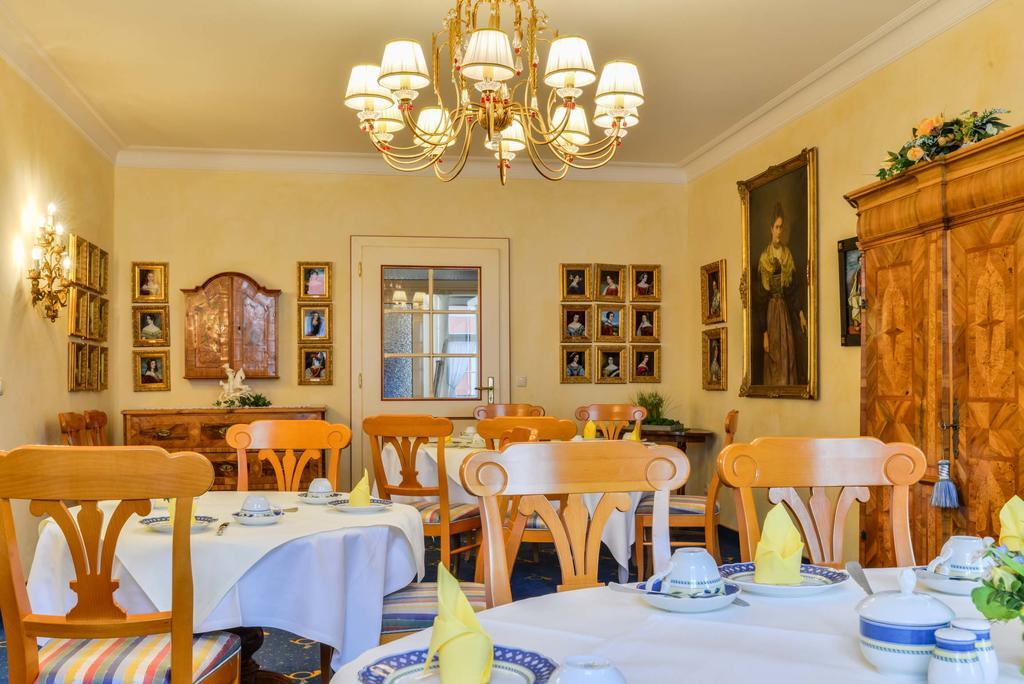 Hotel Post Murnau Мурнау-ам-Штаффельзее Экстерьер фото